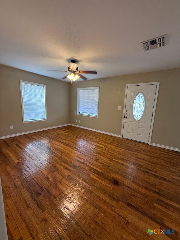 784 Samuels Street New Braunfels, TX 78130 - Photo 4 of 23