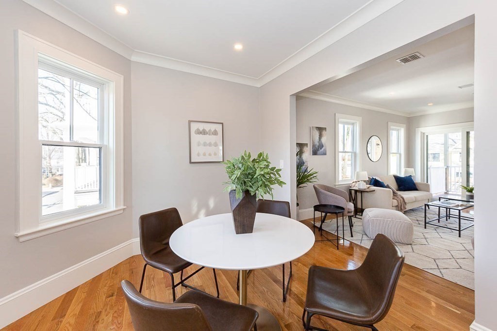 22 Everett Street, Unit 2 Boston, MA 02122 - Photo 13 of 39