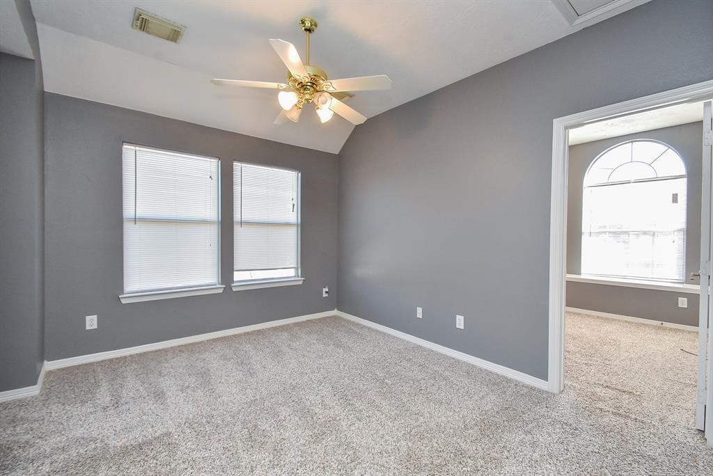 2811 Little Spring Circle Spring, TX 77373 - Photo 13 of 17