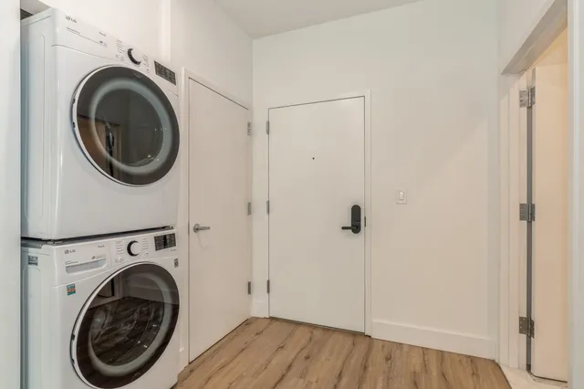 $2,675 | 28-26 Vroom Street, Unit 505, Jersey City, NJ 07306