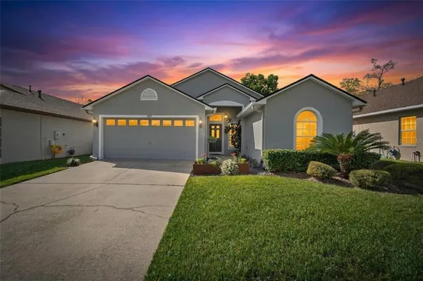 $425,000 | 1407 Bloomingdale Trails Boulevard, Brandon, FL 33511