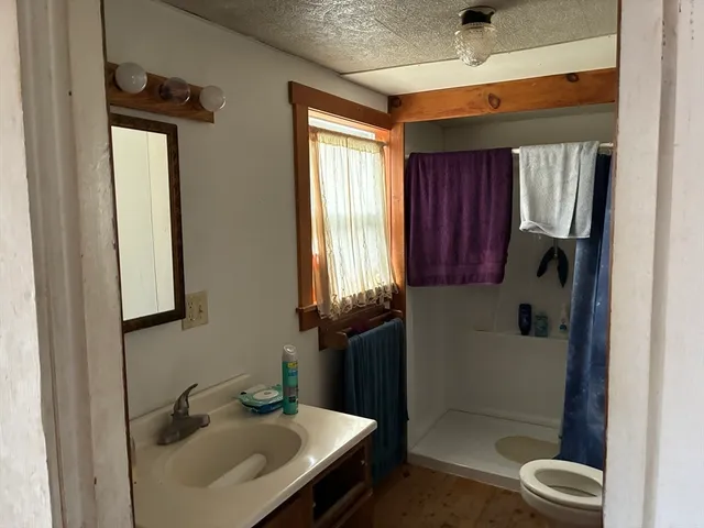 $195,000 | 24 State Road, Erving, MA 01344