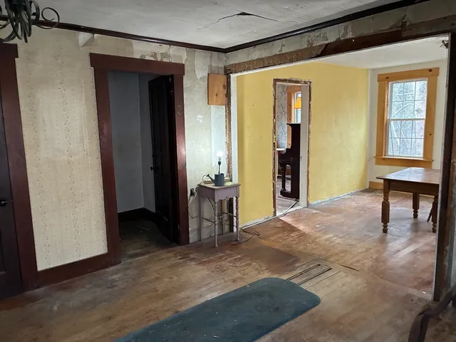 $195,000 | 24 State Road, Erving, MA 01344