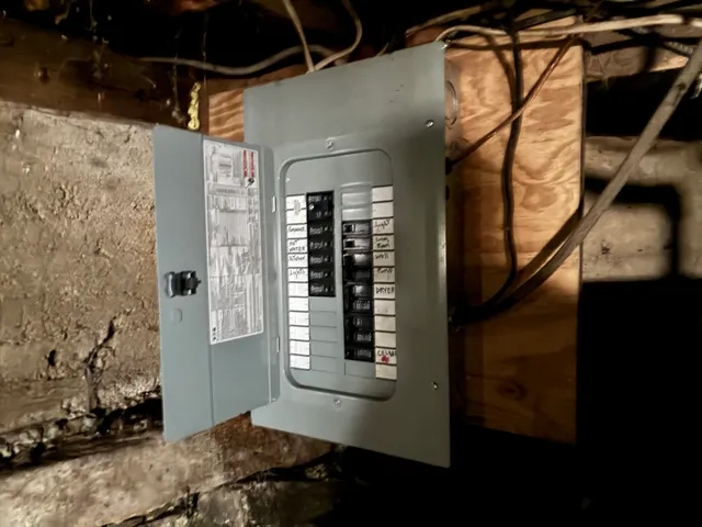 $195,000 | 24 State Road, Erving, MA 01344