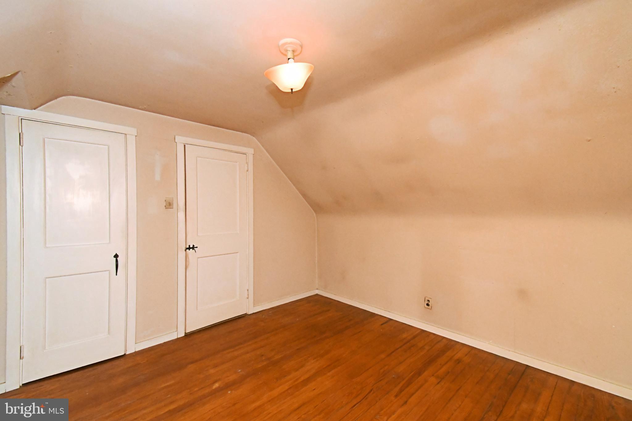 889 Old Lancaster Road Berwyn, PA 19312 - Photo 32 of 37 Gallery Image 32