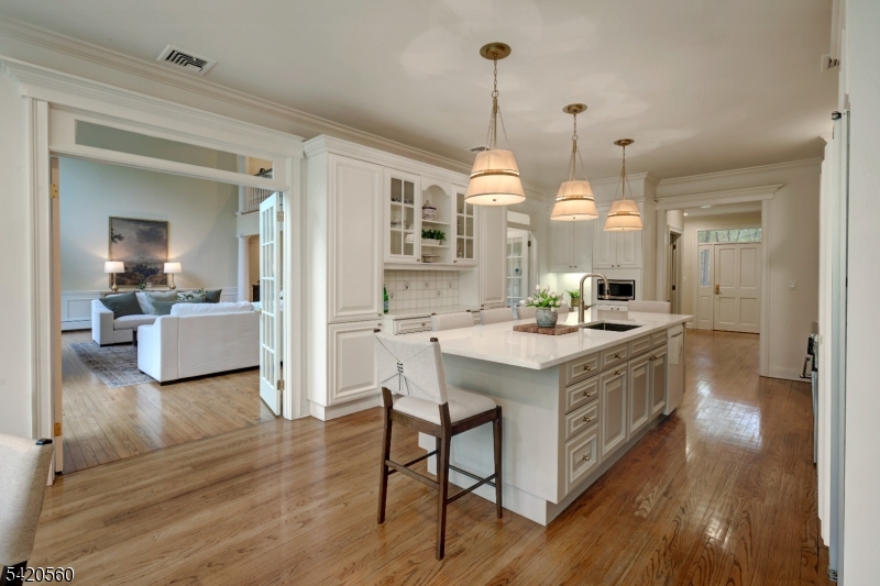9 Green Hill Road Chester, NJ 07930 - Photo 12 of 47