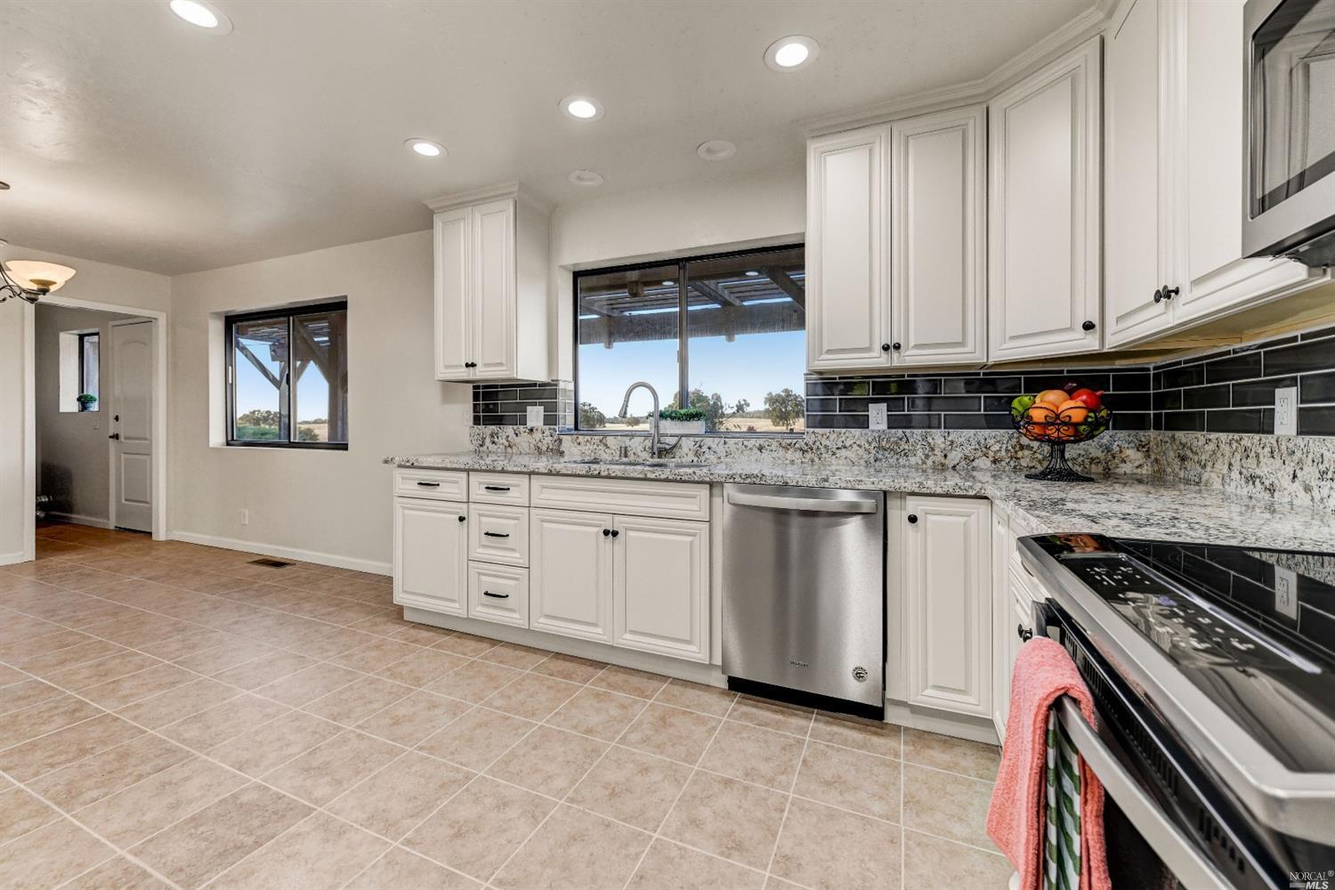 2001 Carbondale Road Ione, CA 95640 - Photo 11 of 38 Gallery Image 11