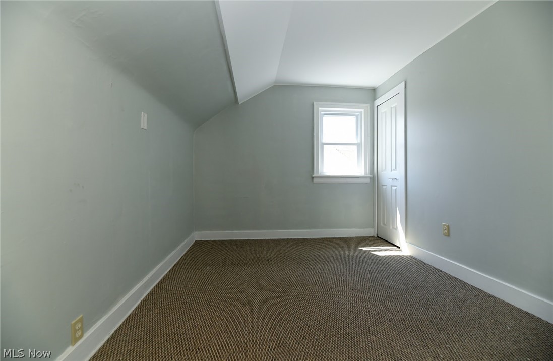 1179 Lander Road Cleveland, OH 44124 - Photo 19 of 22