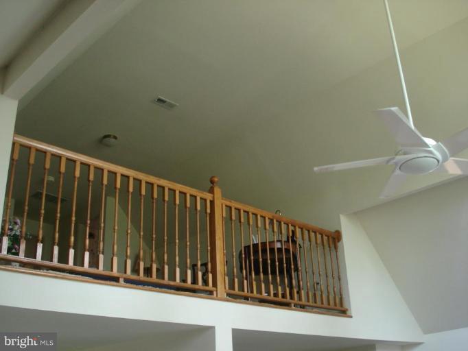 332 Chestnut Trail Road Front Royal, VA 22630 - Photo 8 of 11 Loft