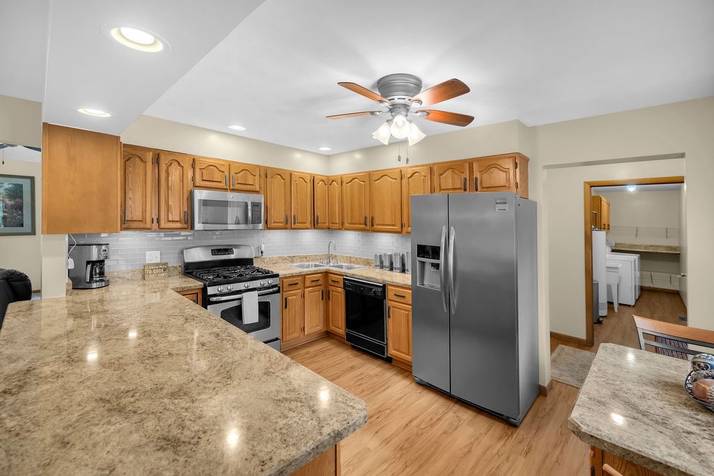 6401 Reas Bridge Road Argenta, IL 62501 - Photo 11 of 36