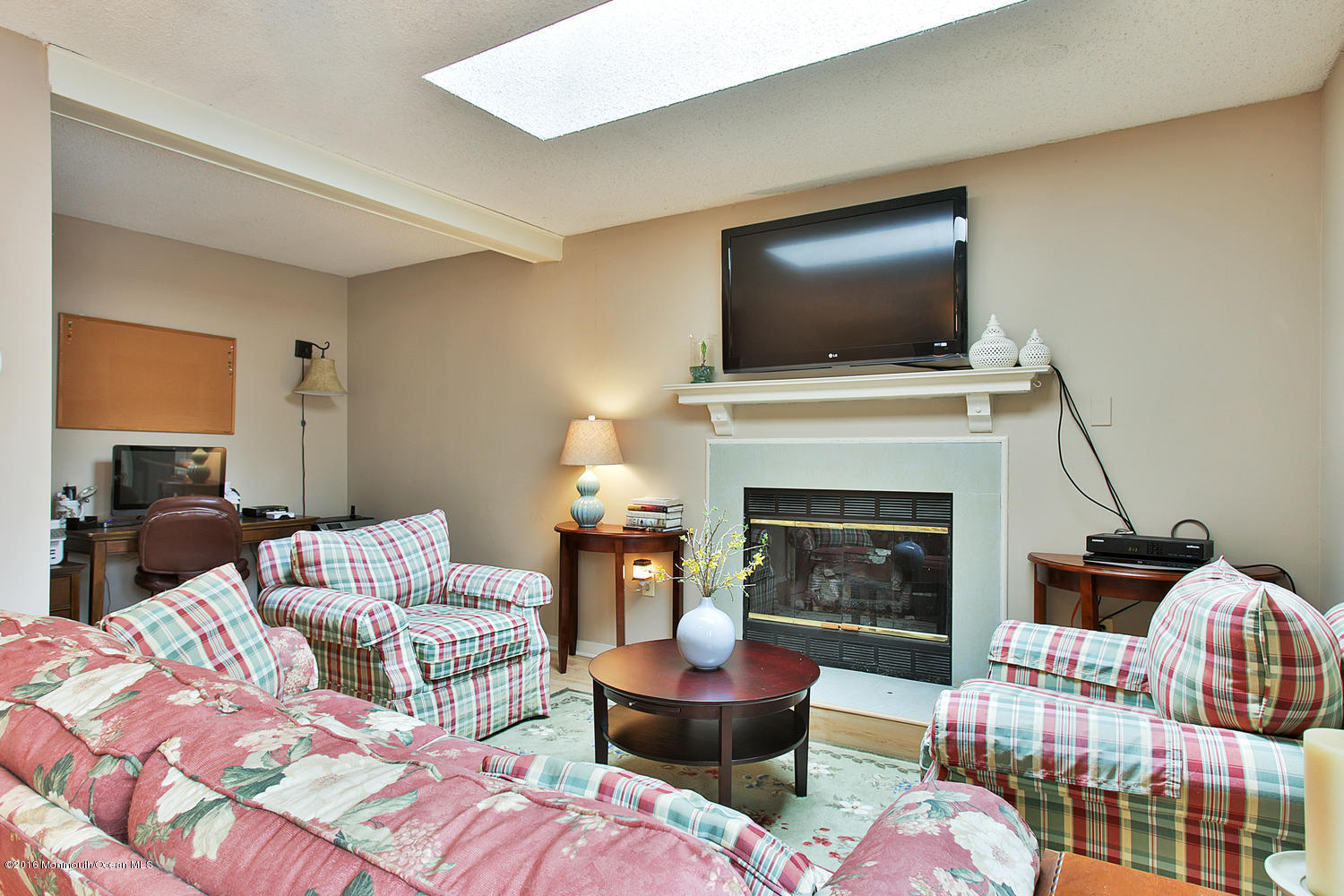 39 Hickory Hill Road Jackson, NJ 08527 - Photo 11 of 34 39 Hickory Hill Rd Jackson NJ-large-009-