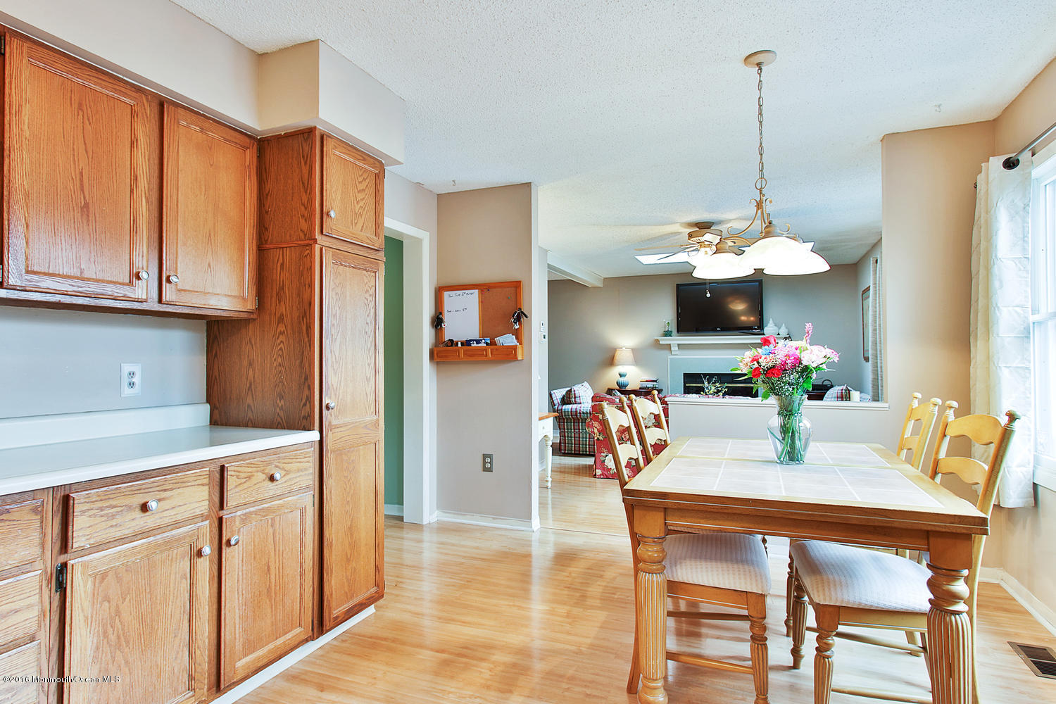 39 Hickory Hill Road Jackson, NJ 08527 - Photo 8 of 34 39 Hickory Hill Rd Jackson NJ-large-006-