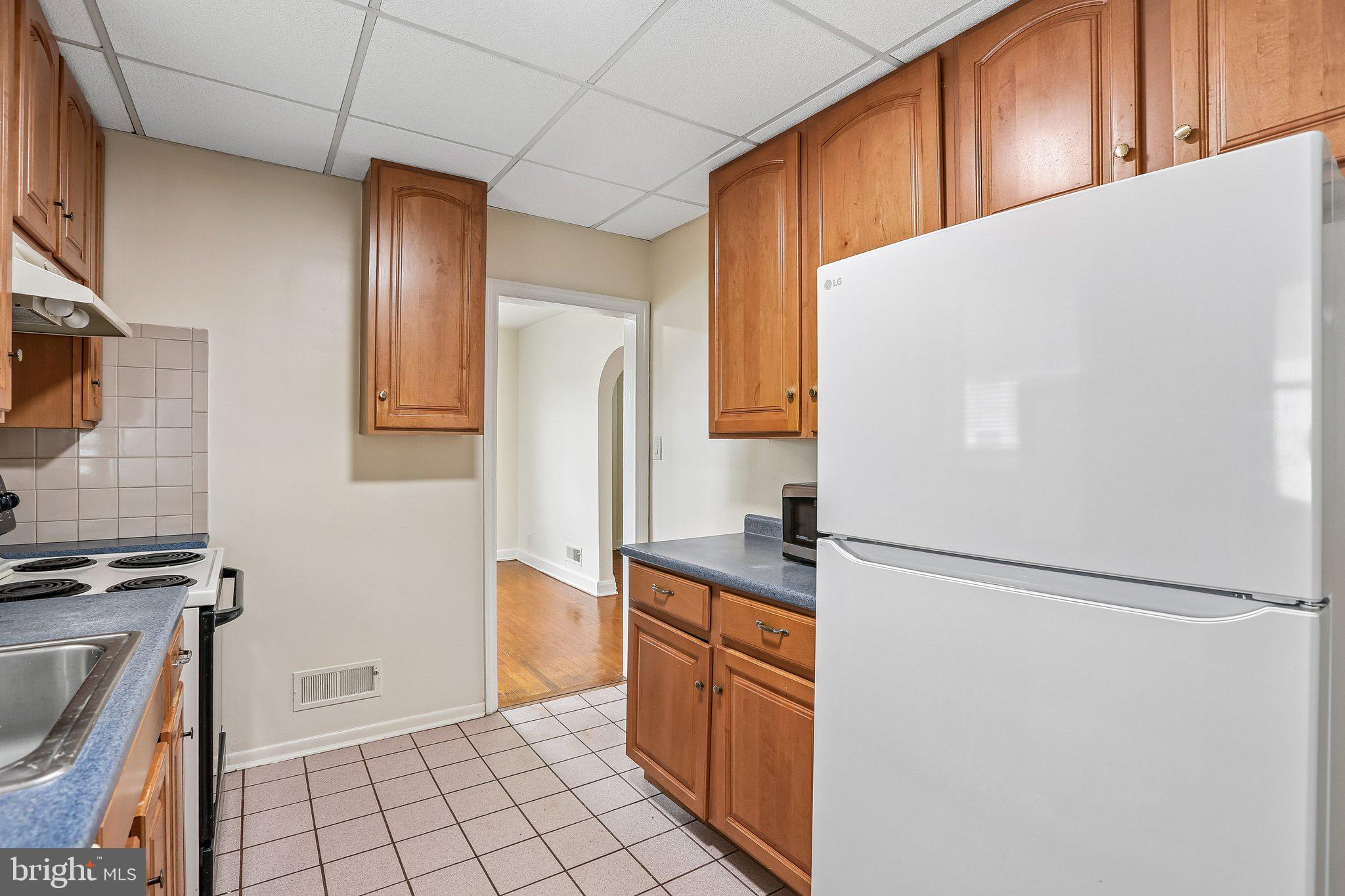 4003 Ridgecroft Road Baltimore, MD 21206 - Photo 13 of 52 Gallery Image 13