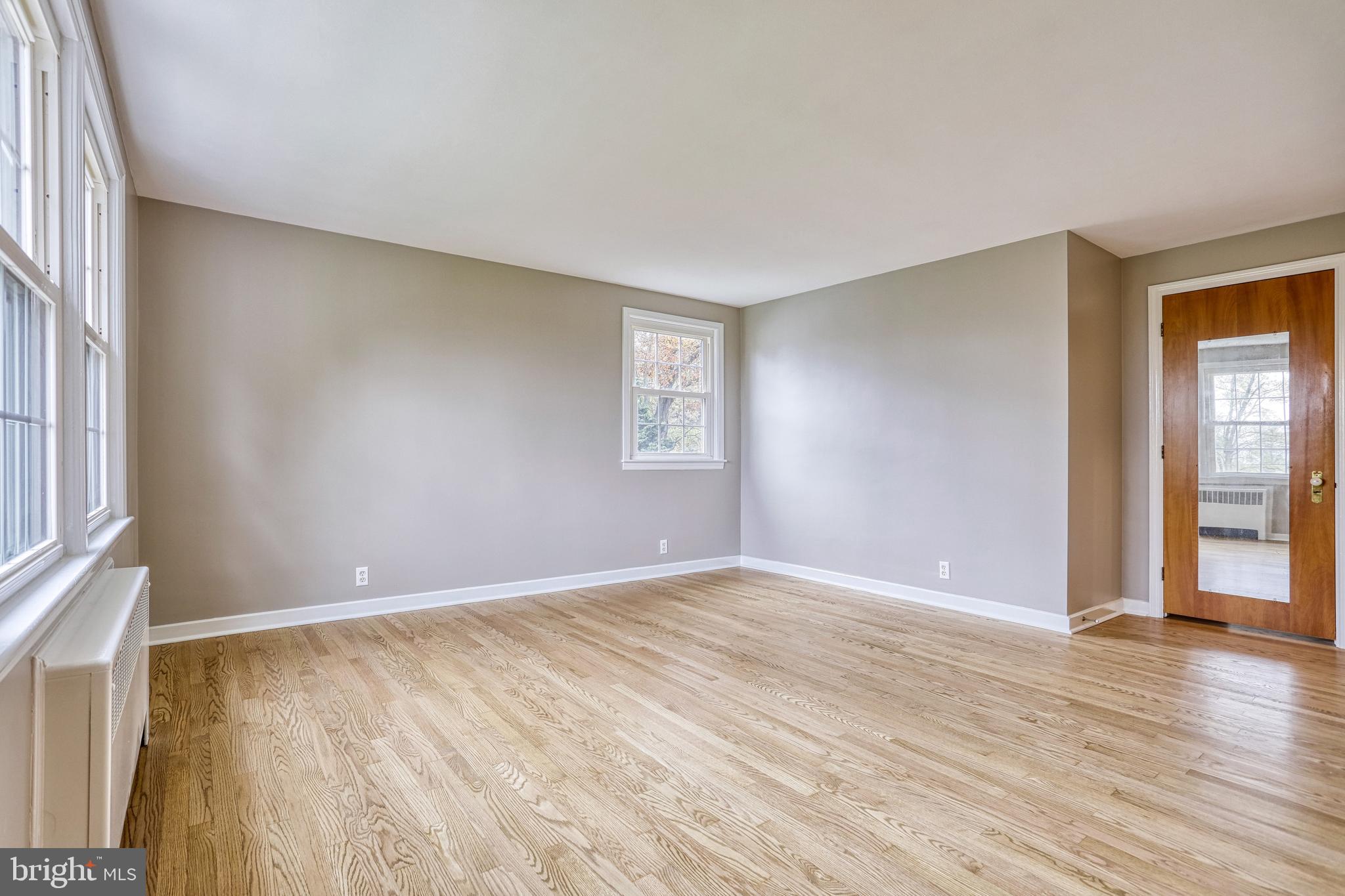 468 Waters Road York, PA 17403 - Photo 32 of 77