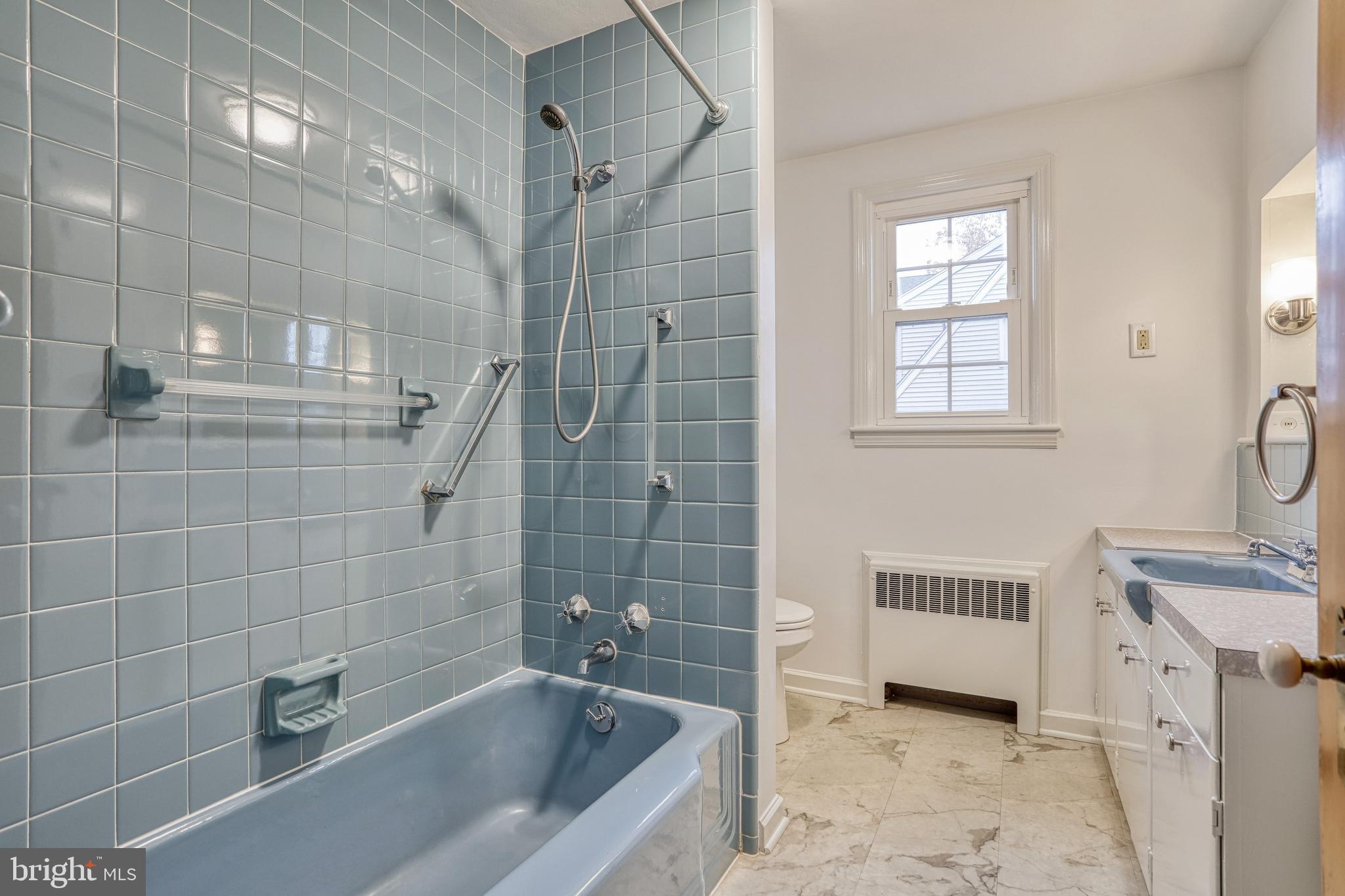 468 Waters Road York, PA 17403 - Photo 33 of 77