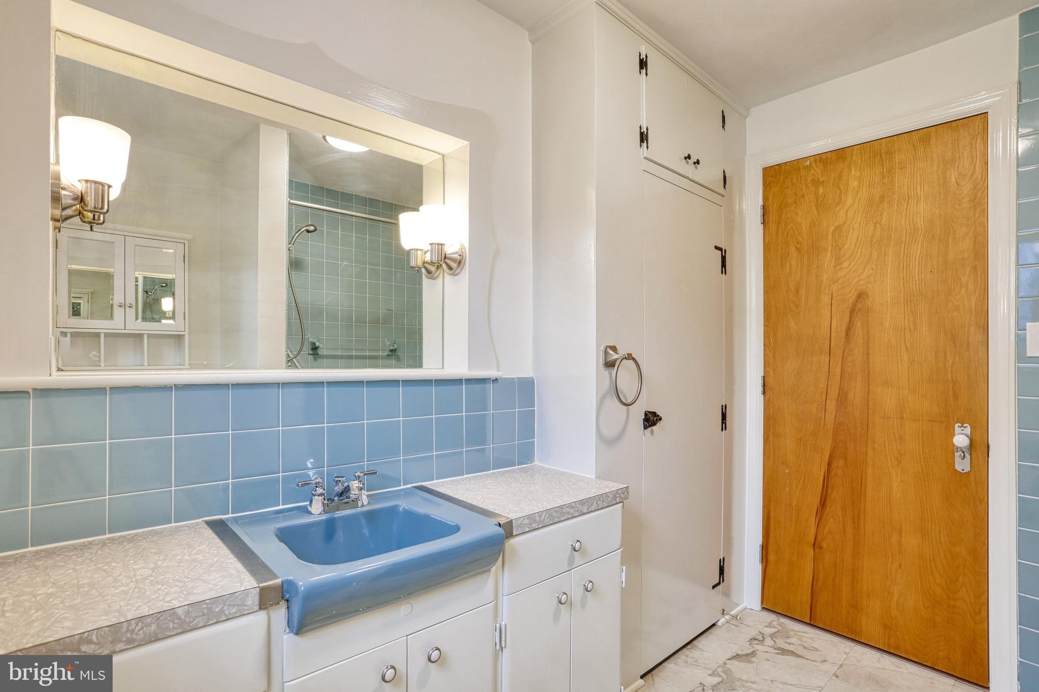 468 Waters Road York, PA 17403 - Photo 34 of 77