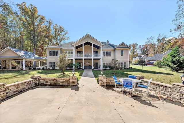 $1,185,000 | 138 Binnacle Drive, Moneta, VA 24121