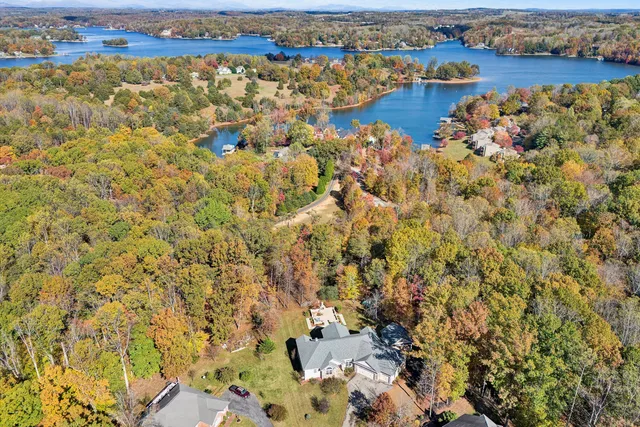 $1,185,000 | 138 Binnacle Drive, Moneta, VA 24121