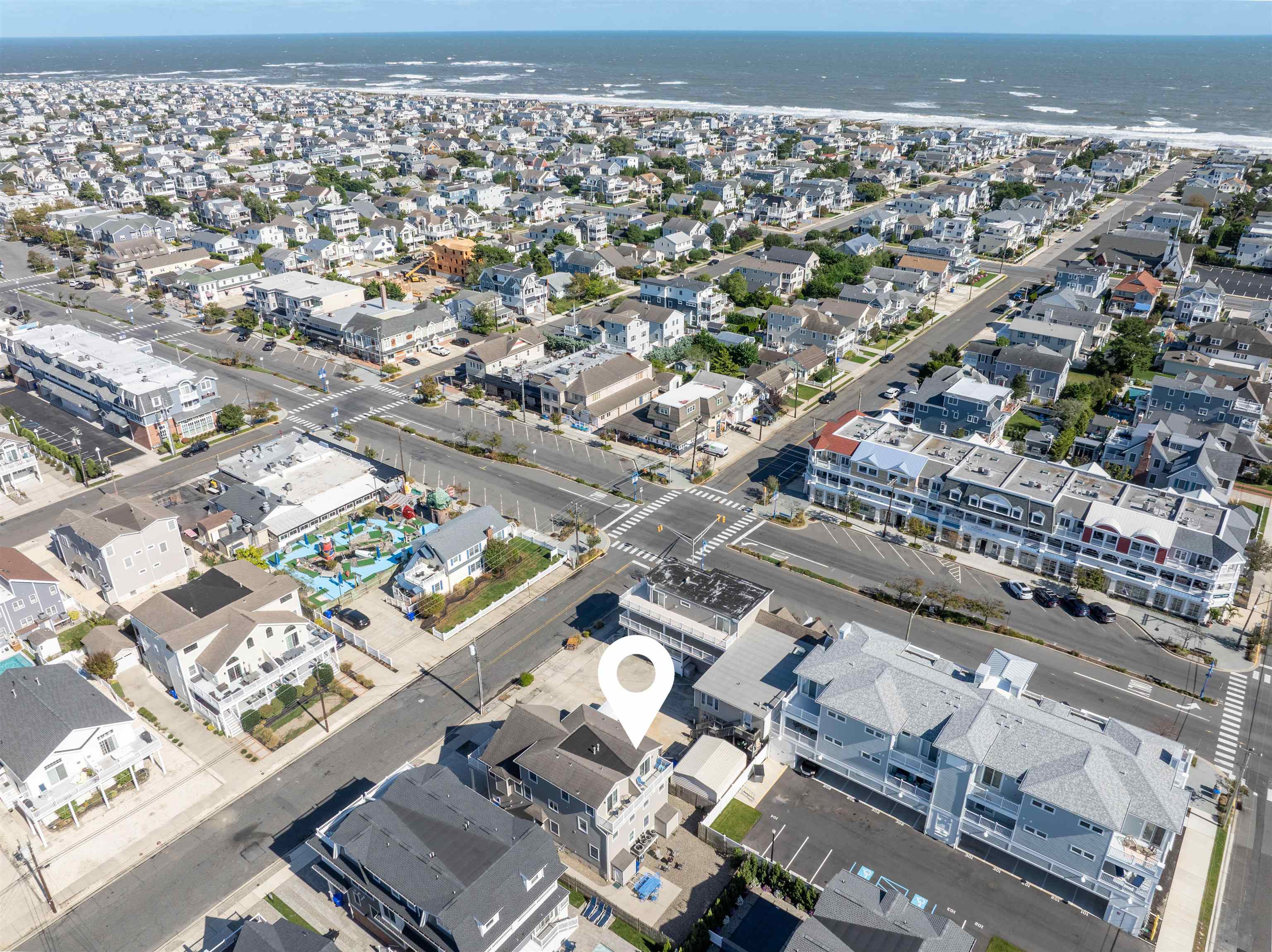 212 25th Street, Unit END Avalon, NJ 08202 - Photo 30 of 34 an aerial view of a city