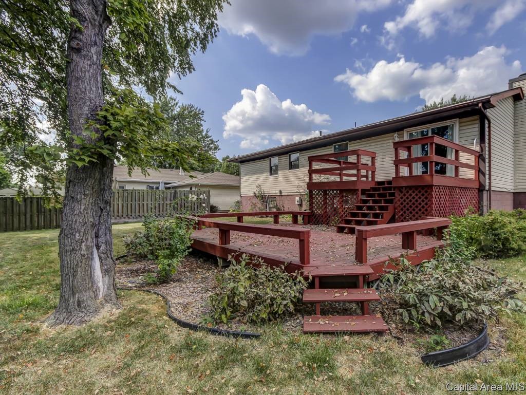 420 Merrymen Road Springfield, IL 62704 - Photo 31 of 36
