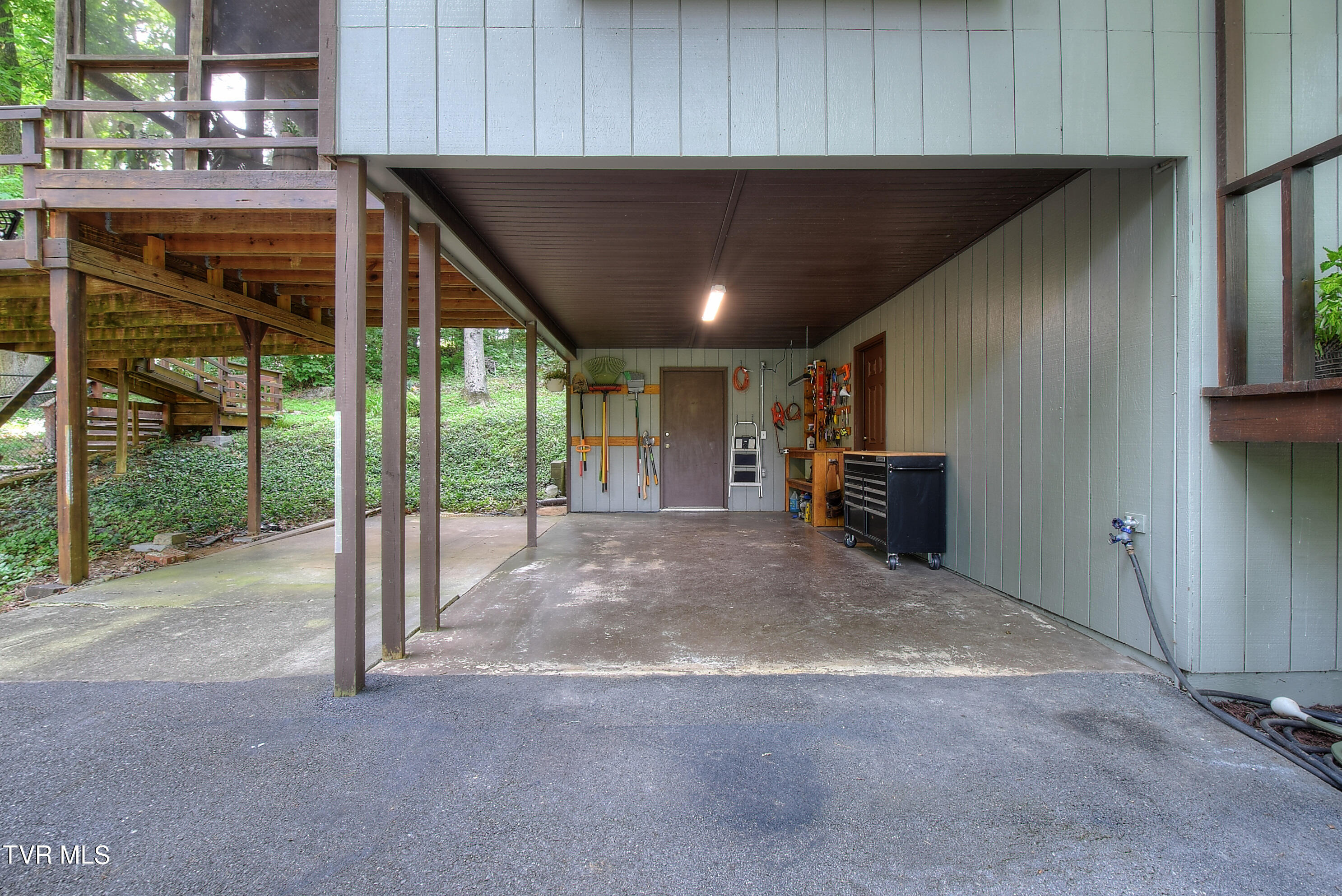 526 Jobe Road Elizabethton, TN 37643 - Photo 5 of 38 5