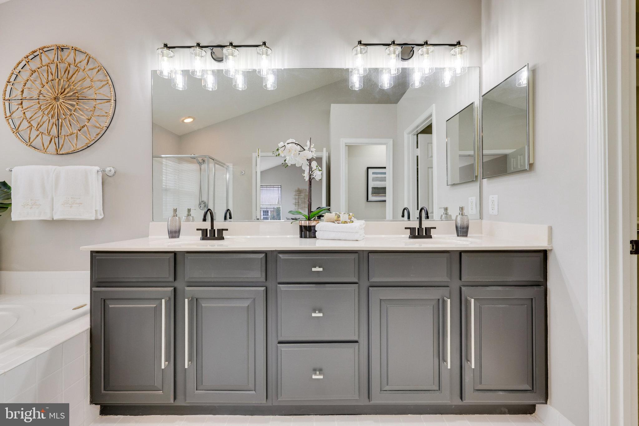 18295 Tupelo Ridge Terrace Leesburg, VA 20176 - Photo 37 of 66 Gallery Image 37