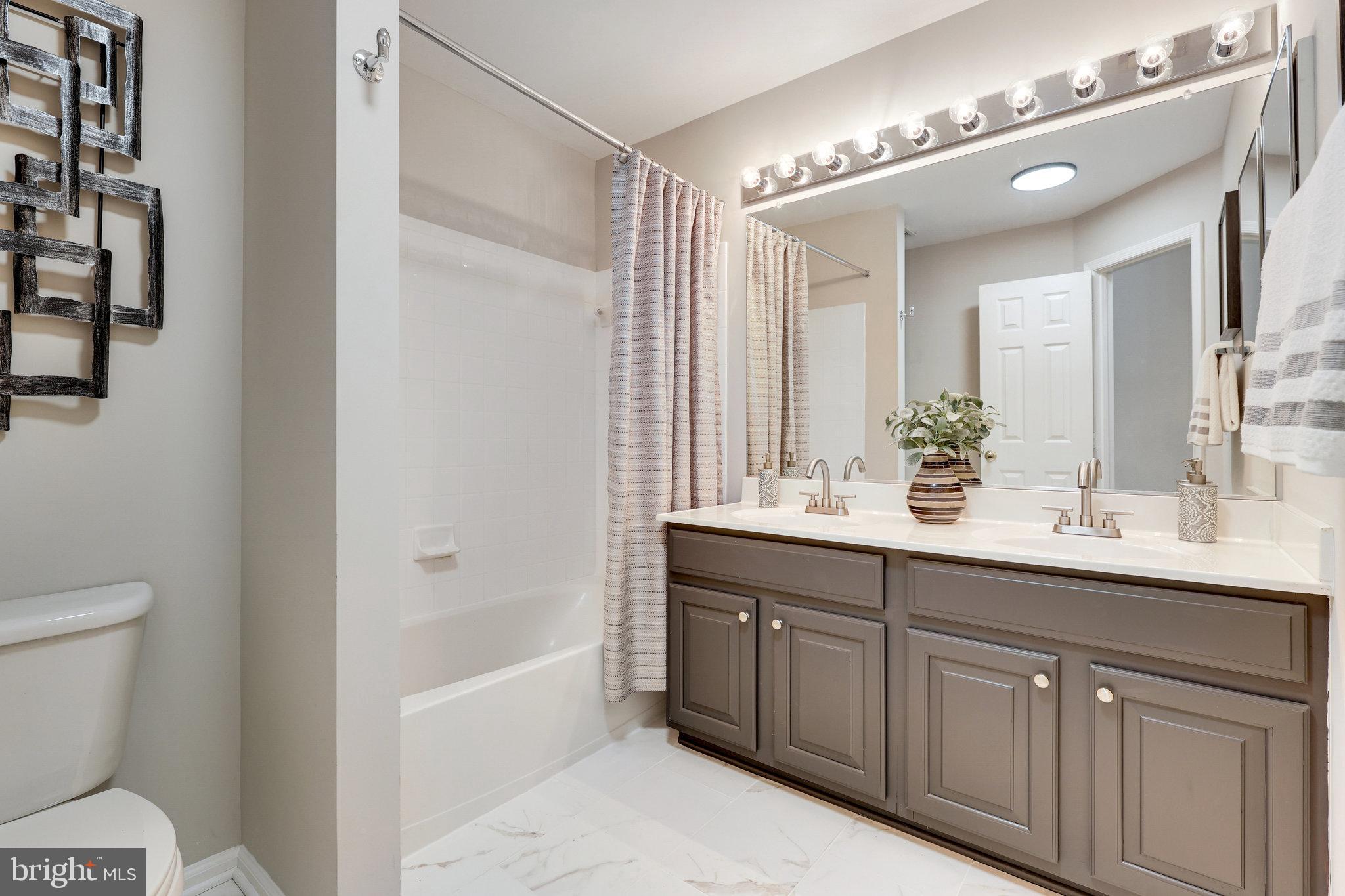 18295 Tupelo Ridge Terrace Leesburg, VA 20176 - Photo 42 of 66 Gallery Image 42