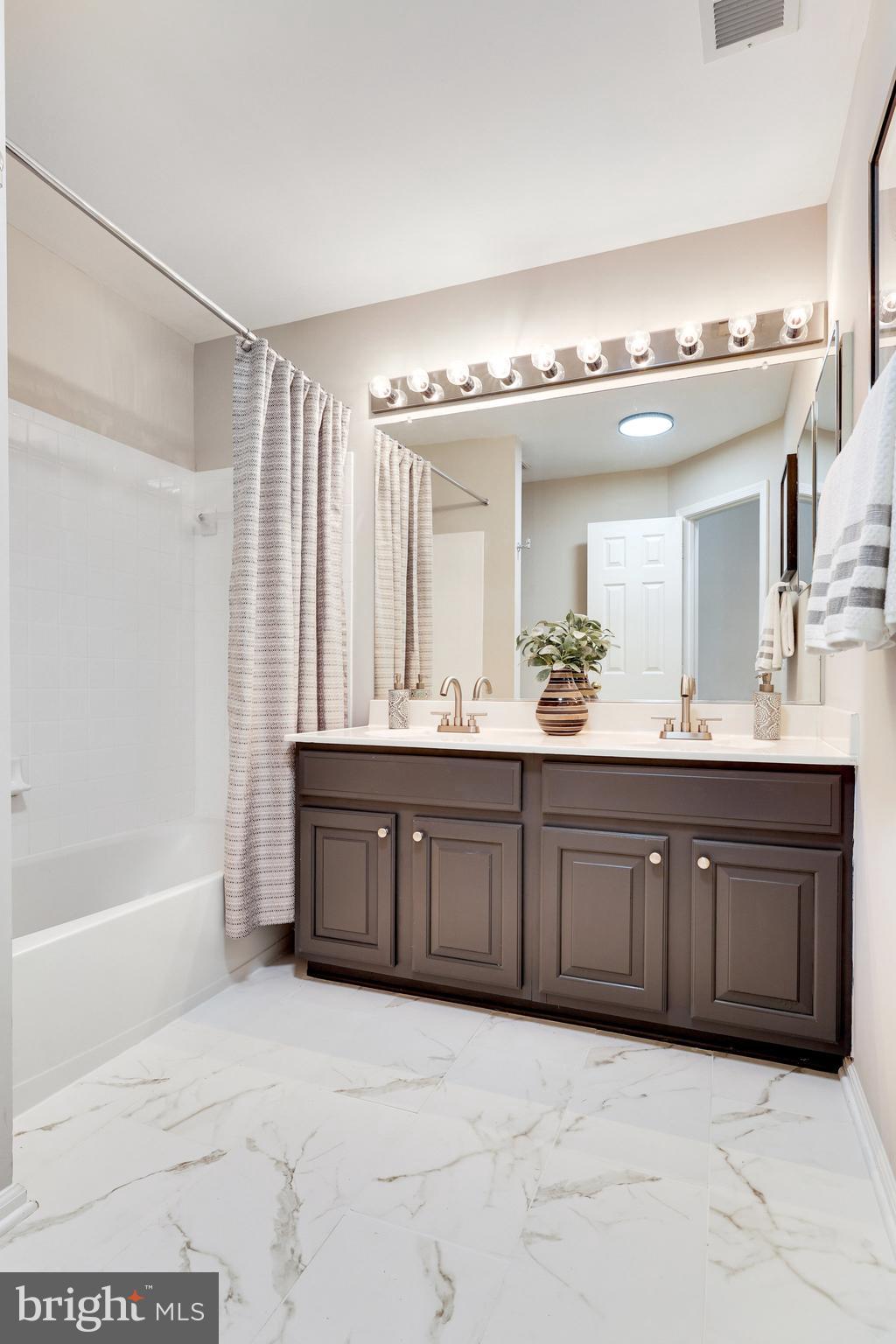 18295 Tupelo Ridge Terrace Leesburg, VA 20176 - Photo 43 of 66 Gallery Image 43