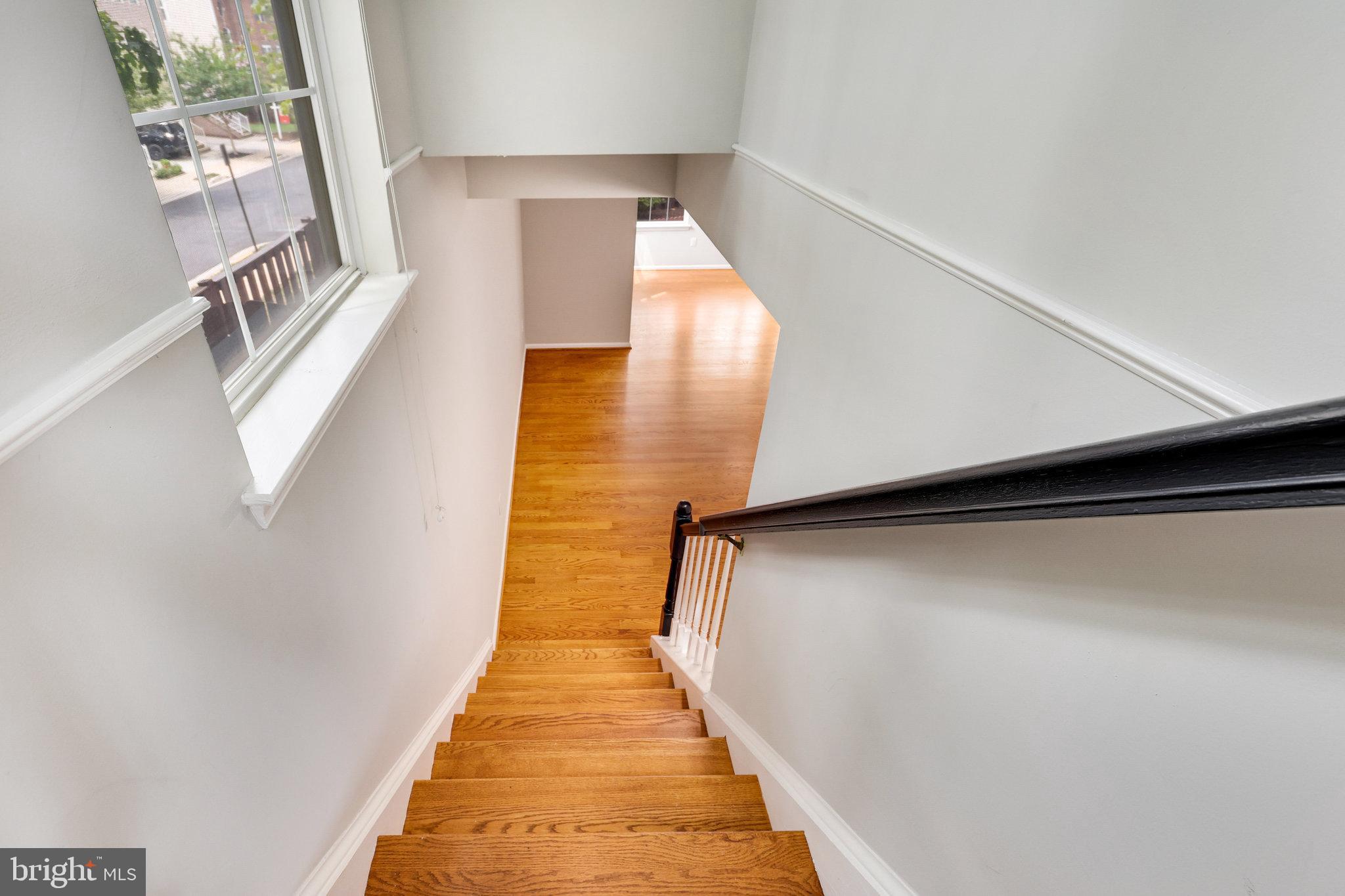 18295 Tupelo Ridge Terrace Leesburg, VA 20176 - Photo 46 of 66 Gallery Image 46