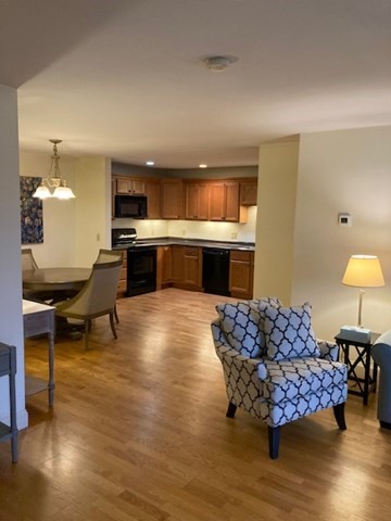 7 Crescent Way, Unit 307 Sturbridge, MA 01518 - Photo 6 of 13