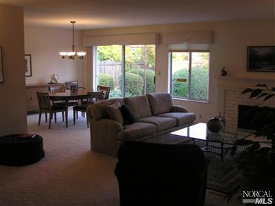 8937 Acorn Place Santa Rosa, CA 95409 - Photo 4 of 8 Gallery Image 4