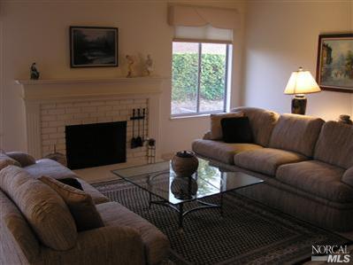 8937 Acorn Place Santa Rosa, CA 95409 - Photo 5 of 8 Gallery Image 5