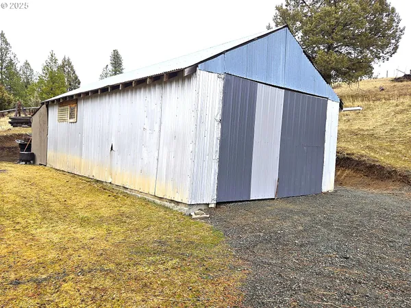 $399,999 | 60408 Marysville Lane, Canyon City, OR 97820