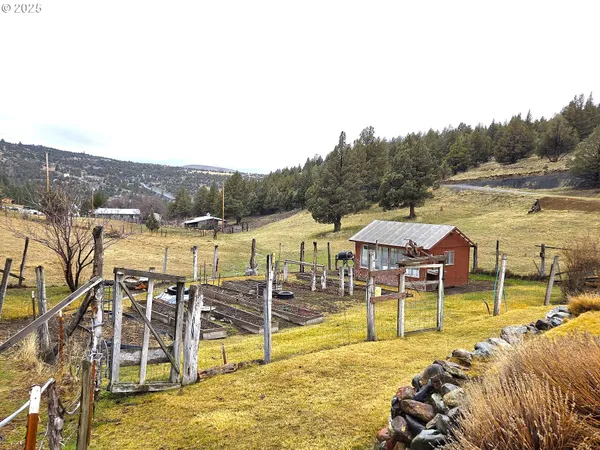 $399,999 | 60408 Marysville Lane, Canyon City, OR 97820