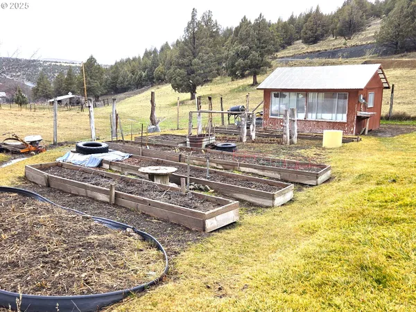 $399,999 | 60408 Marysville Lane, Canyon City, OR 97820