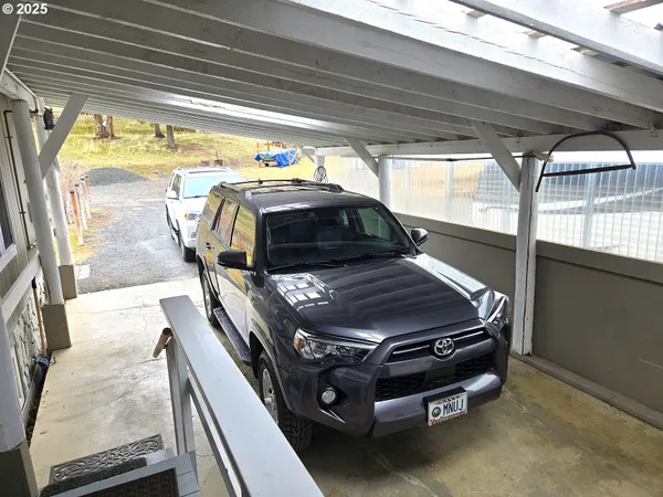 $399,999 | 60408 Marysville Lane, Canyon City, OR 97820