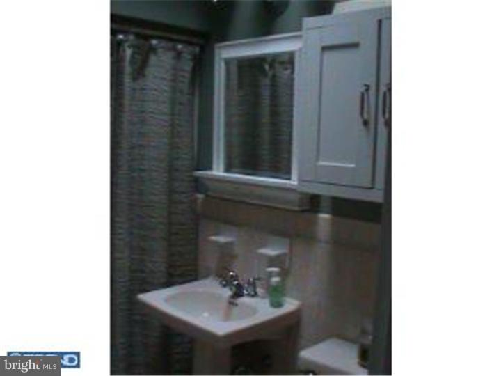 1808 Tomlinson Road Philadelphia, PA 19116 - Photo 16 of 24 Bathroom
