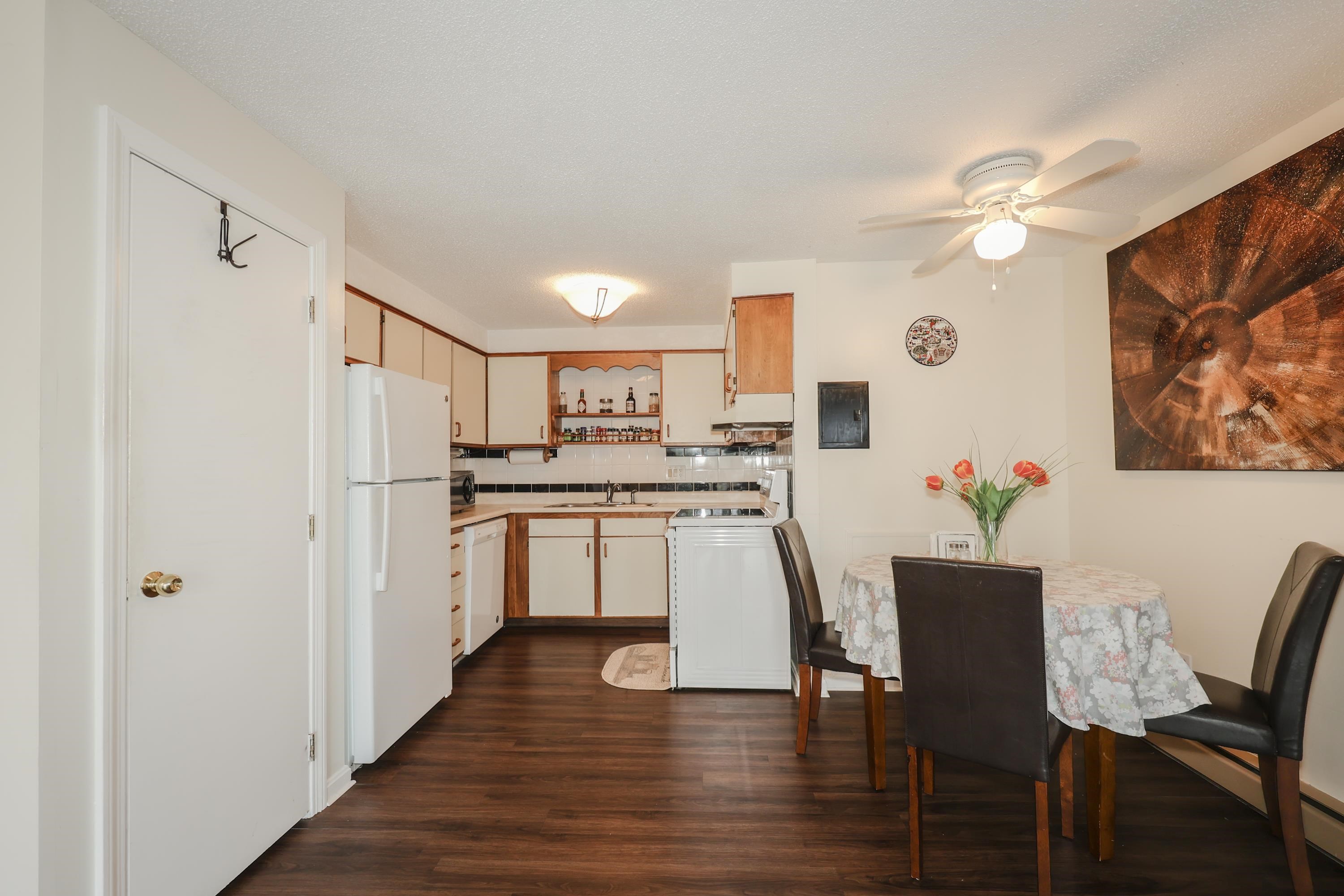 80 Robert Court, Unit A Manchester, NH 03103 - Photo 6 of 19