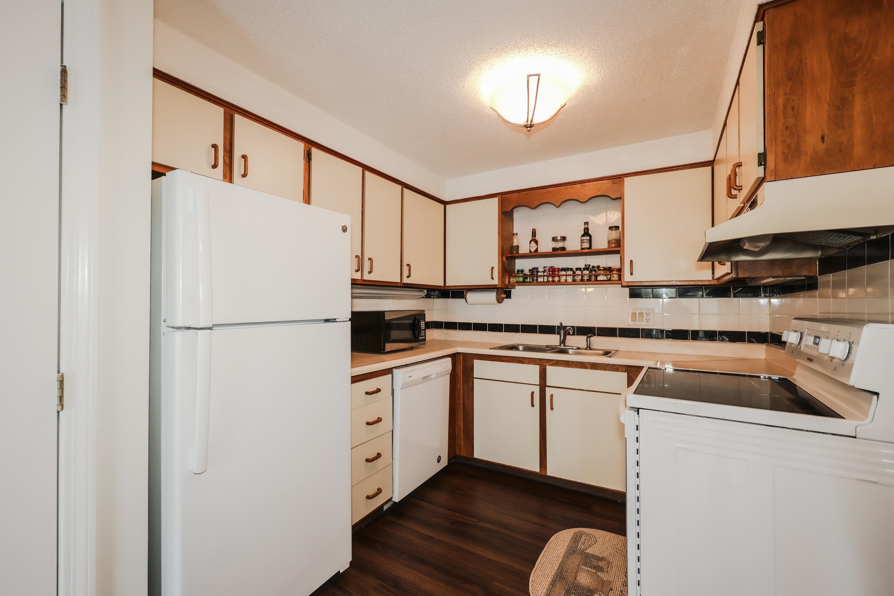 80 Robert Court, Unit A Manchester, NH 03103 - Photo 7 of 19