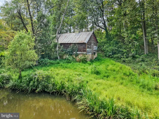 a view of an outdoor space with a lake view