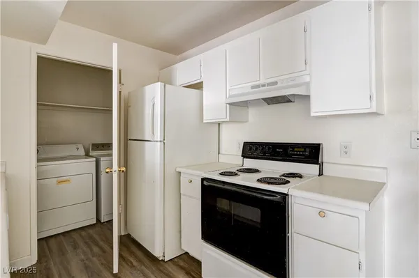 $1,200 | 5250 Mission Carmel Lane, Unit 101, Las Vegas, NV 89107