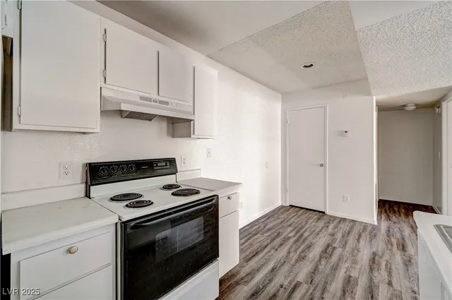 $1,200 | 5250 Mission Carmel Lane, Unit 101, Las Vegas, NV 89107