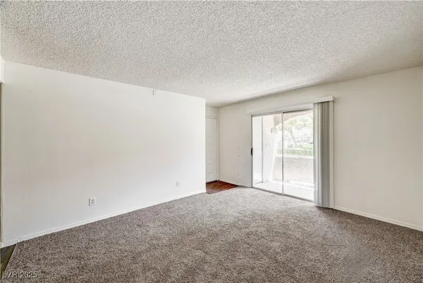 $1,200 | 5250 Mission Carmel Lane, Unit 101, Las Vegas, NV 89107