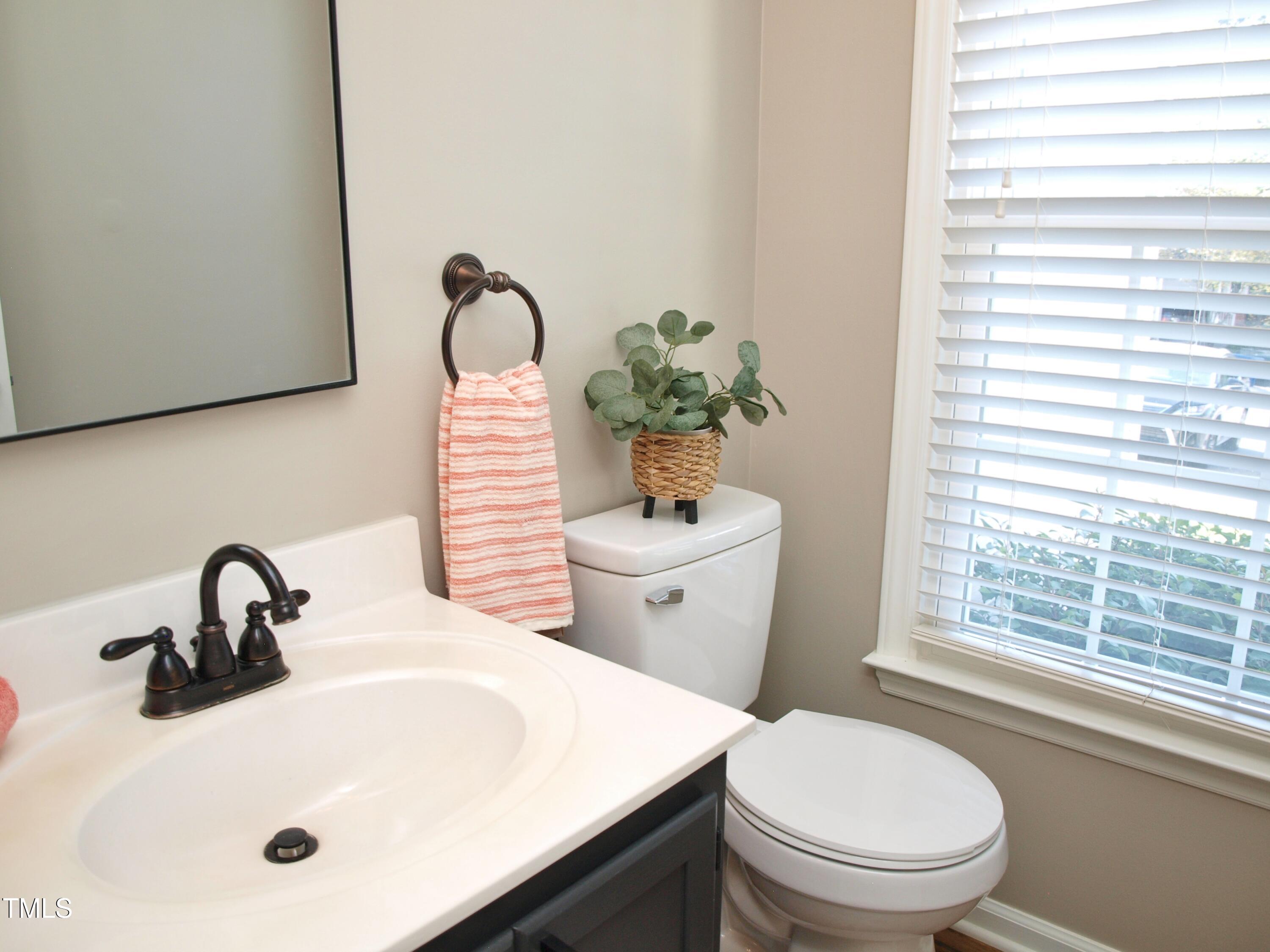 5200 Sutter Way Raleigh, NC 27613 - Photo 12 of 25 11