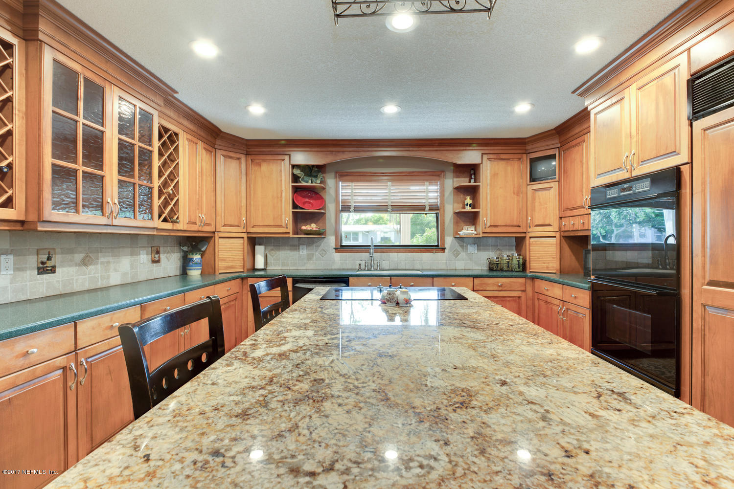 566 Bay Ridge Road Jacksonville, FL 32216 - Photo 13 of 46 large central island