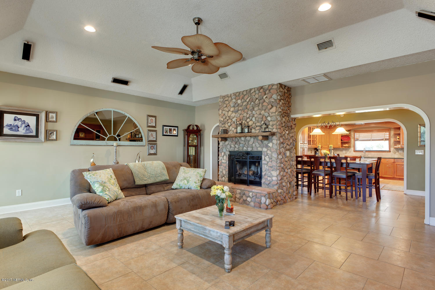 566 Bay Ridge Road Jacksonville, FL 32216 - Photo 17 of 46 living room 2