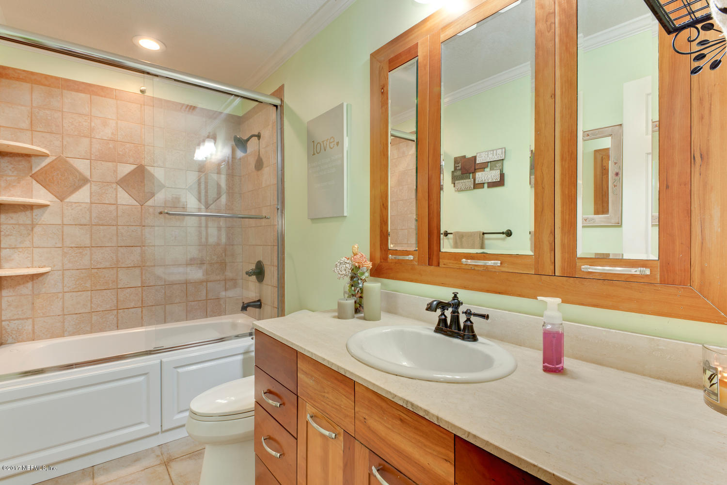 566 Bay Ridge Road Jacksonville, FL 32216 - Photo 29 of 46 hall bath