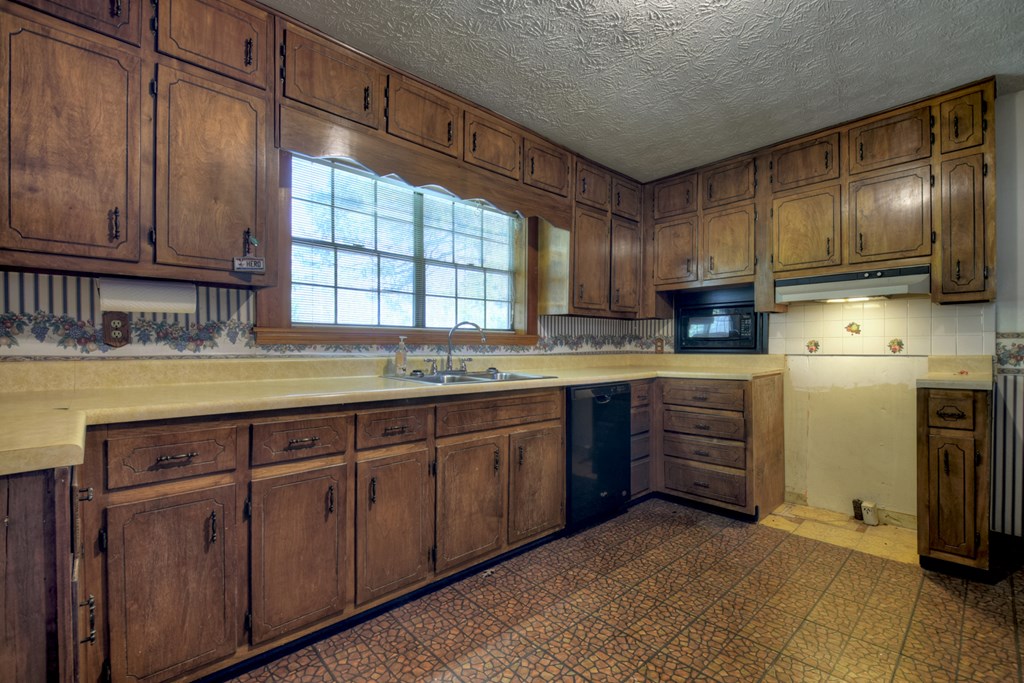 222 Sugar Creek Road Blue Ridge, GA 30513 - Photo 40 of 52 Gallery Image 40