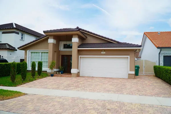 $4,400 | Miami Lakes, Miami Lakes, FL 33018