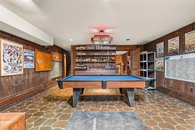 $715,000 | 124 Oak Lane, Mars, PA 16046